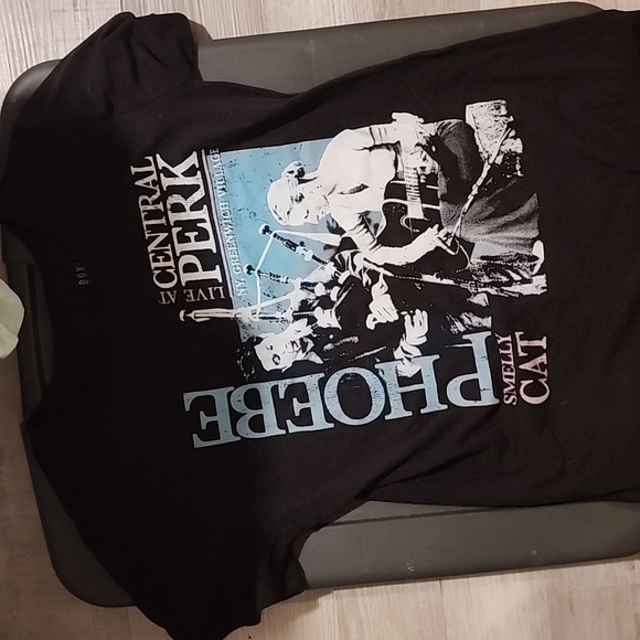 FRIENDS Phoebe Smelly Cat T-Shirt - Picture 1 of 1